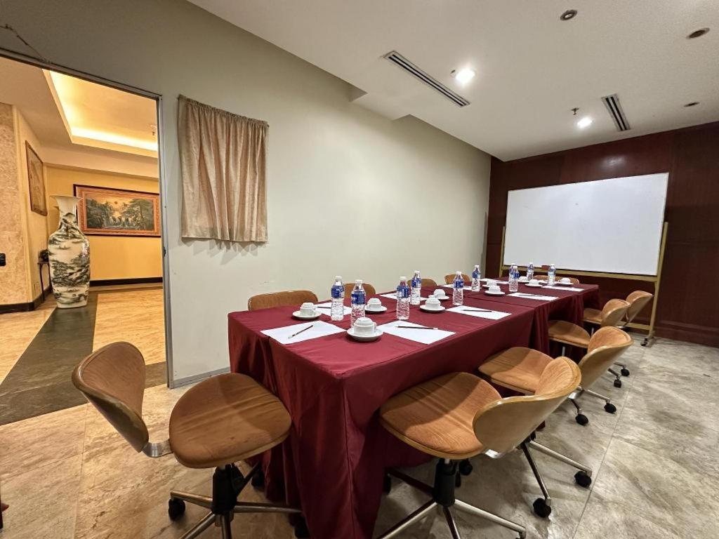 Klang Histana Hotel Ngoại thất bức ảnh