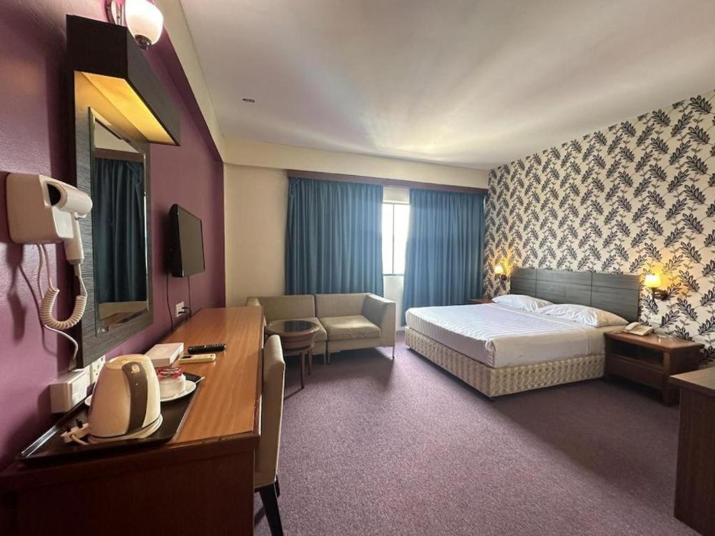 Klang Histana Hotel Ngoại thất bức ảnh