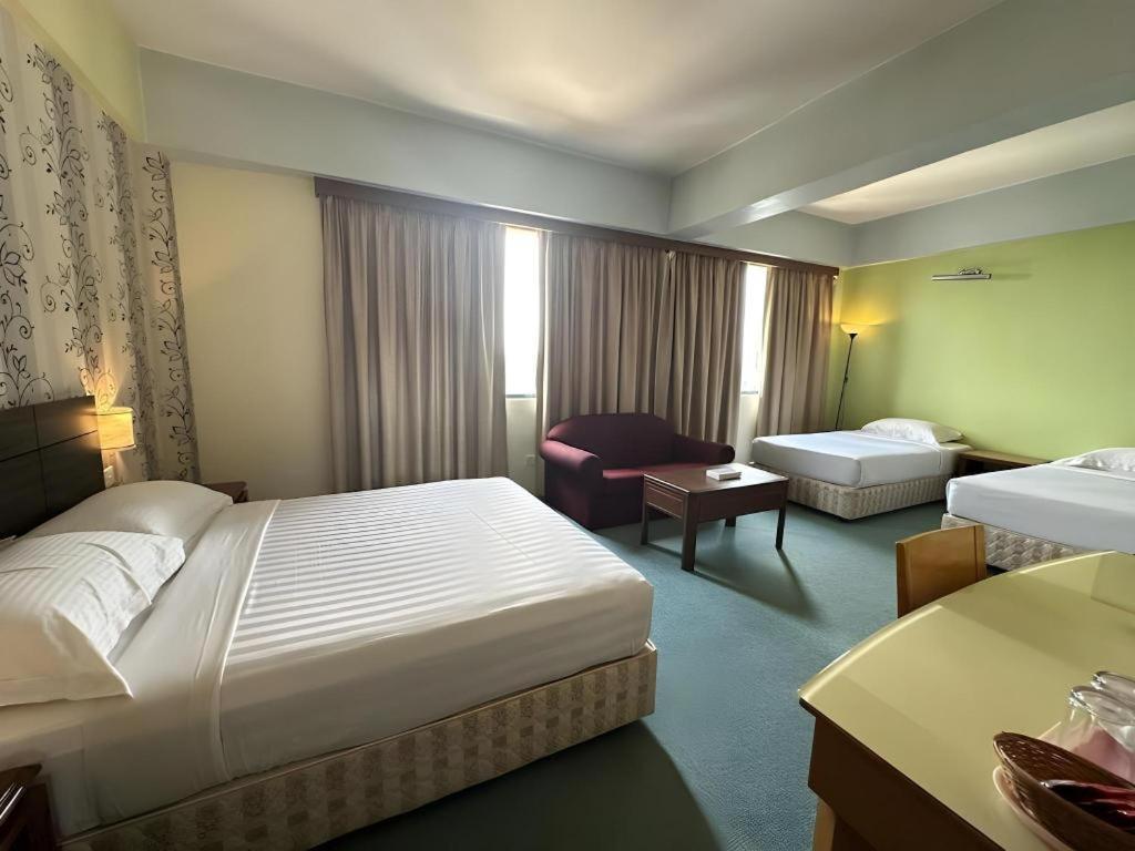 Klang Histana Hotel Ngoại thất bức ảnh