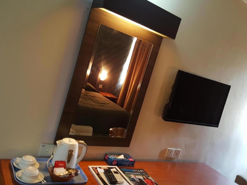 Klang Histana Hotel Ngoại thất bức ảnh
