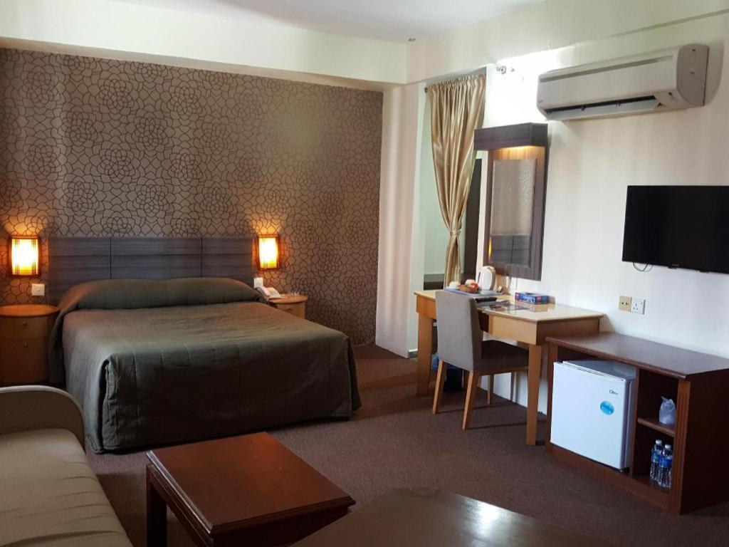 Klang Histana Hotel Ngoại thất bức ảnh